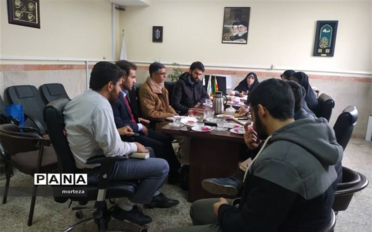 جلسه هماهنگی تشکلهای دانش آموزی منطقه۱۰