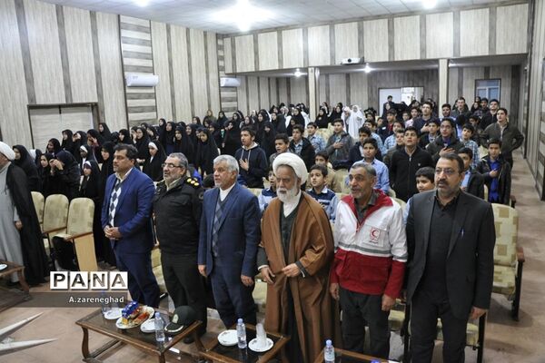 آئین تجلیل ازبرگزیدگان مسابقات قرآن وعترت و فرهنگی هنری اشکذر
