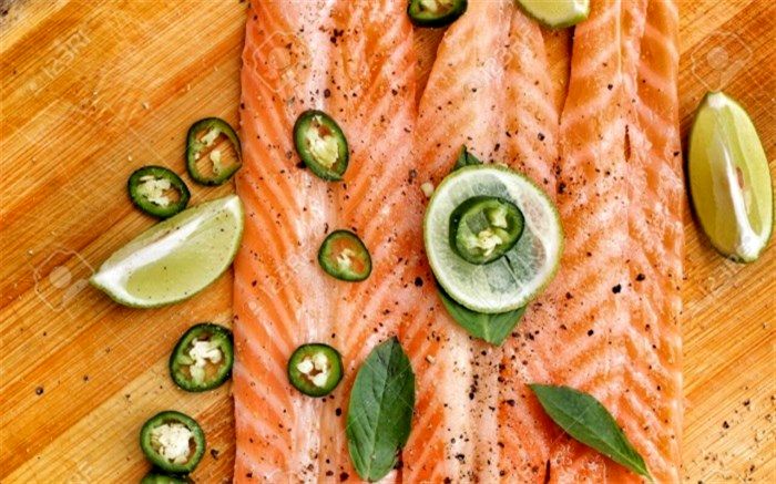 آسیب‌های پوستی فصل سرد را با این ۷ ماده غذایی از بین ببرید