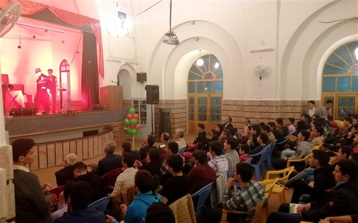 یلدای خاطره انگیز دبیرستان ایرانشهر یزد