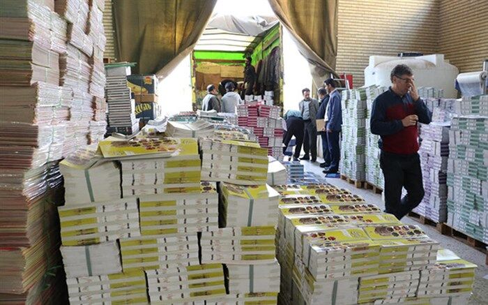 چالش‌های آموزش زبان فارسی بررسی شد