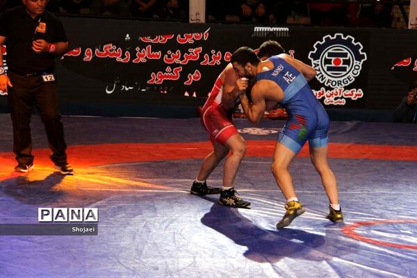 رقابت‌های کشتی آزاد جام باشگاه‌های جهان‎ در بجنورد