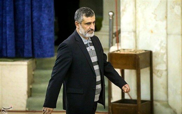اولین عکس از فرمانده هوافضای سپاه بعد از شایعه شهادتش در حمله هوایی اسرائیل
