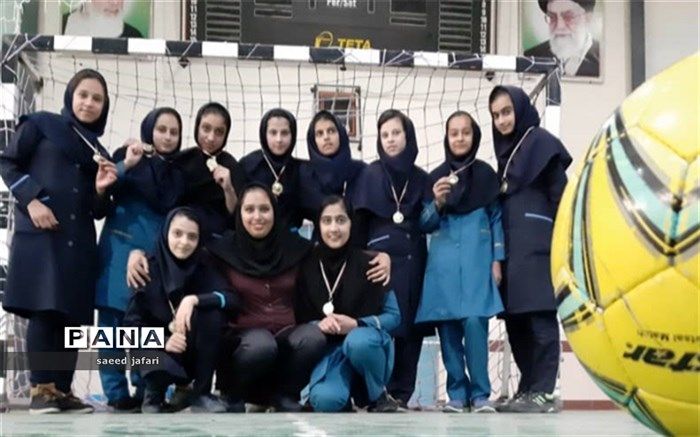مسابقات فوتسال دانش آموزان متوسطه دوره اول دخترانه  برگزار شد
