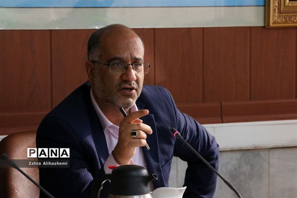 جلسه مشترک کارشناسان و مسئولان مشاوره و مراقبت در برابر آسیب‌های اجتماعی مناطق شهر تهران