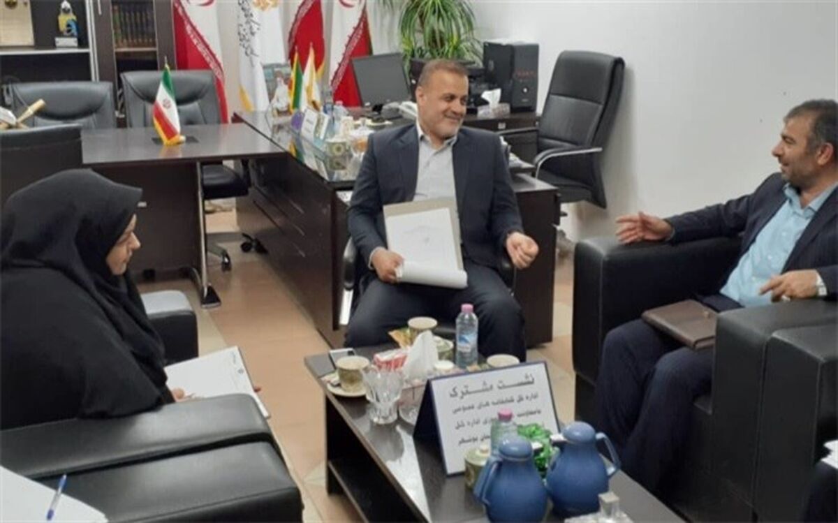 کتاب‌خوانی در بین سوادآموزان استان بوشهر گسترش می‌یابد