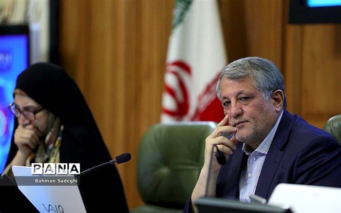محسن هاشمی: سهم حمل و نقل عمومی در بودجه سال آینده  در حد صفر است