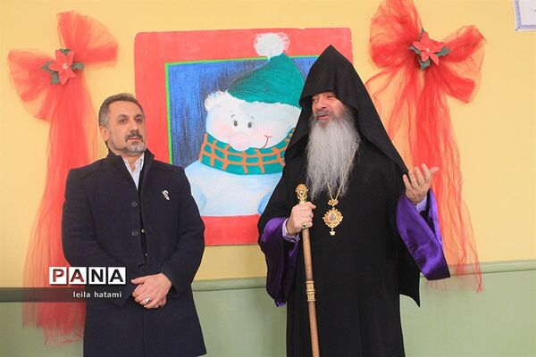 برگزاری جشن سال نو دانش آموزان مدرسه ارامنه اسدی در تبریز