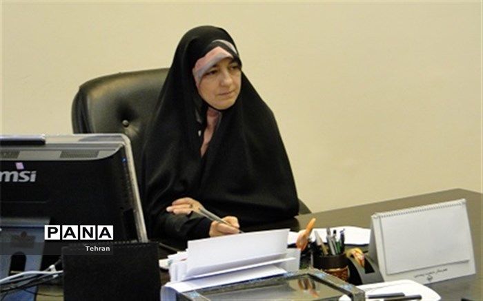 برگزاری جلسه شورای مالی و کمیته درآمد منطقه۳ با حضور مدیر منطقه