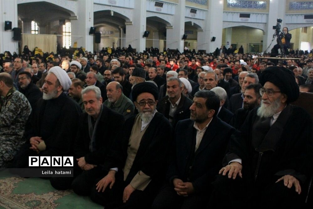 تجمع بزرگ مردم تبریز به مناسبت گرامیداشت حماسه ۹ دی