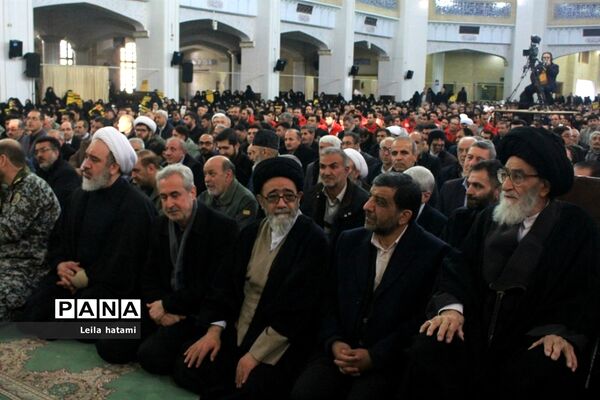 تجمع بزرگ مردم تبریز به مناسبت گرامیداشت حماسه ۹ دی