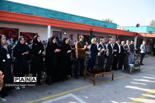 آیین افتتاحیه المپیاد ورزشی درون مدرسه آبادان در دبستان جلال آل احمد