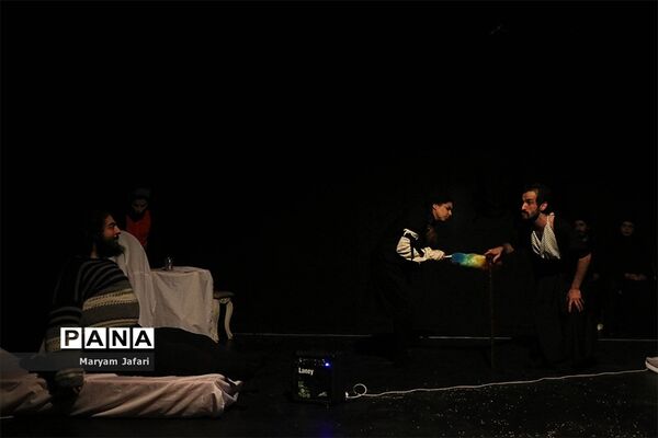 اجرای نمایش «نَسَخ»