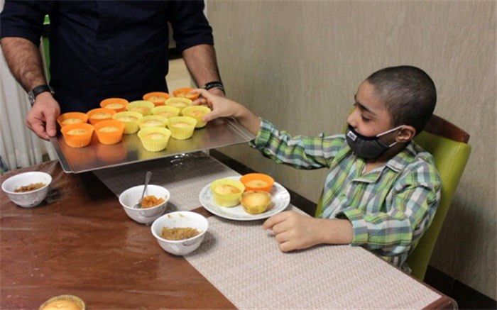 پخت کیک سلامتی کودکان مبتلا به سرطان در اقامتگاه ستارخان محک