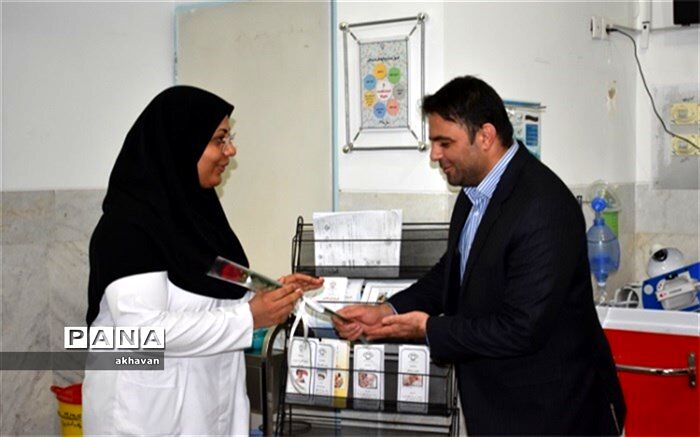 از پرستاران بیمارستان حکیم بهابادی بهاباد تجلیل  شد