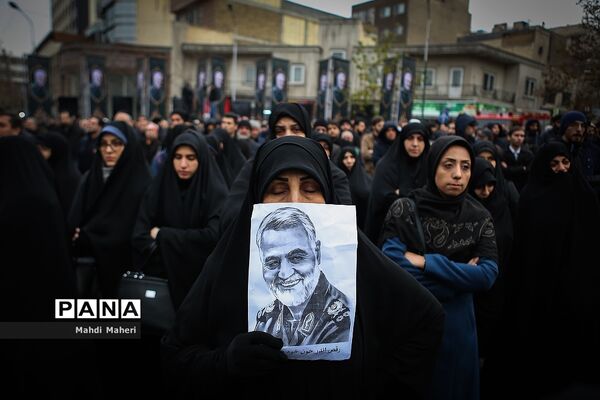 راهپیمایی دانشجویان تهران در پی شهادت سپهبد قاسم سلیمانی