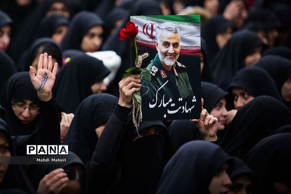 راهپیمایی دانشجویان تهران در پی شهادت سپهبد قاسم سلیمانی