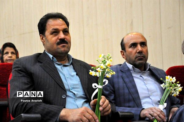 سومین جشن استانی برداشت گل نرگس در شهرستان خوسف