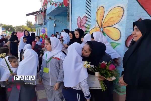 تقدیر از پرستاران به مناسبت ولادت حضرت زینب(س) و روز پرستار در آبادان