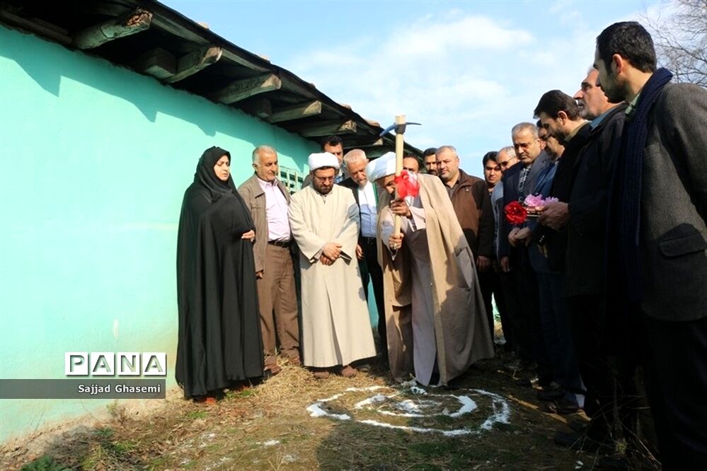 آیین کلنگ زنی احداث بنای جدید امام زاده چهارکوه شهرستان کردکوی