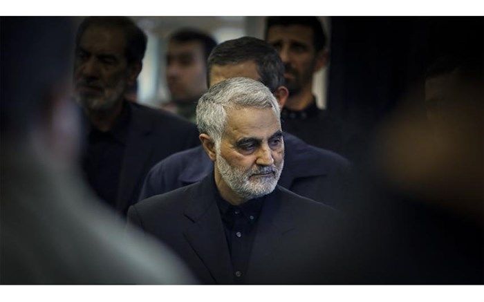 فیلمی از خودروی حامل سردار شهید حاج قاسم سلیمانی که توسط بالگردهای آمریکایی مورد هدف قرار گرفت