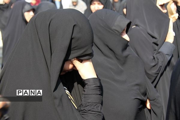 راهپیمایی نمازگزاران بندرعباس به‌مناسبت شهادت سردار سلیمانی