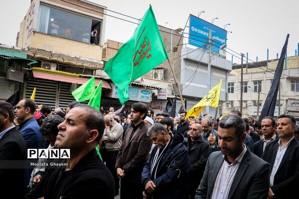 گردهمایی و عزاداری مردم آبادان به‌مناسبت شهادت سردار قاسم سلیمانی