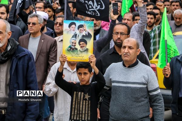 گردهمایی و عزاداری مردم آبادان به‌مناسبت شهادت سردار قاسم سلیمانی