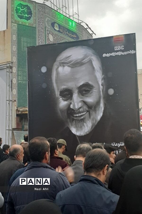 تجمع و سوگواری مردم اهواز به مناسبت شهادت سردار سلیمانی