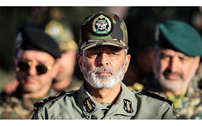 پاسخ فرمانده کل ارتش به تهدید هدف قرار گرفتن ۵۲ نقطه ایران توسط آمریکا