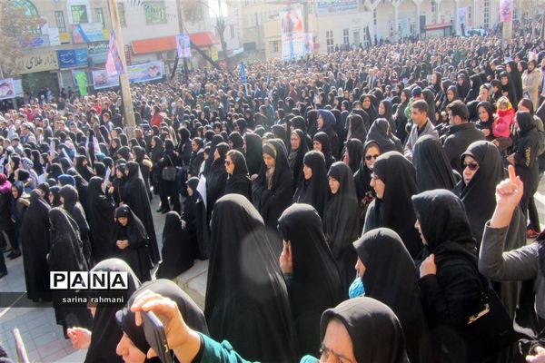 سوگواری مردم کرمانشاه در  پی شهادت سردار سپهبد قاسم سلیمانی