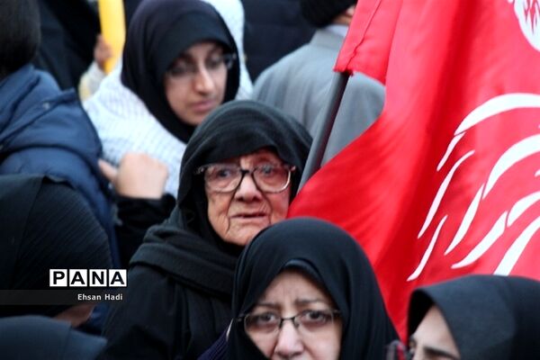 وداع با فرمانده در جوار حرم مطهر رضوی