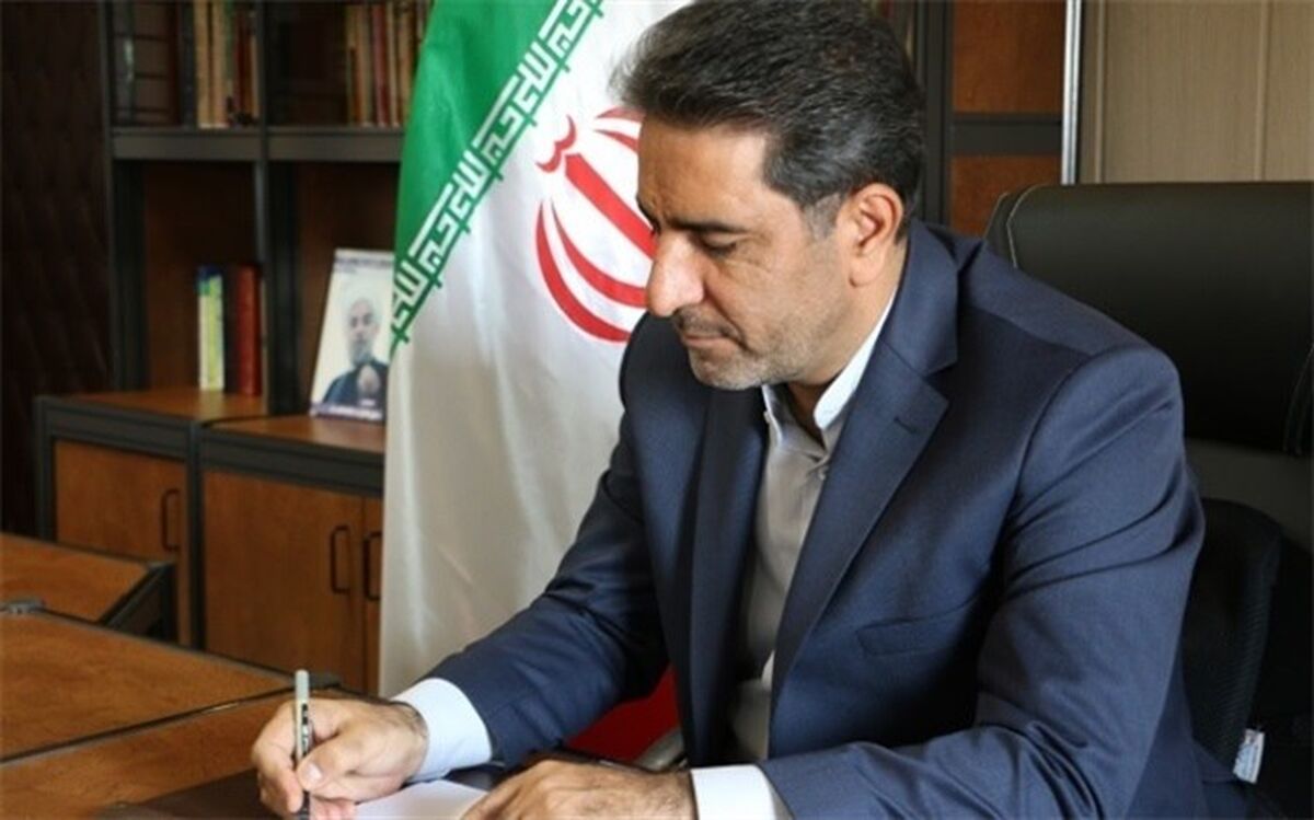 مدیر کل آموزش و پرورش شهرستانهای استان تهران : آموزش و پرورش به عنوان پرورش دهنده گوهرناب انسانیت ازنقشی بی بدیل برخوردار است