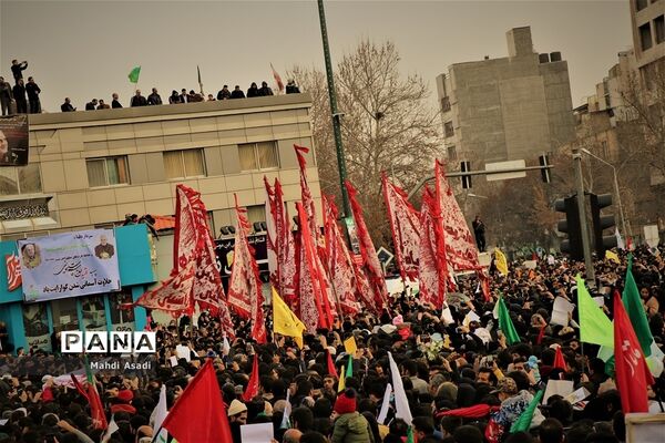 مراسم تشییع پیکر مطهر سپهبد شهید قاسم سلیمانی در مشهد مقدس