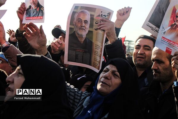 مراسم تشییع پیکر مطهرشهید حاج قاسم سلیمانی و همرزمان شهیدش در تهران