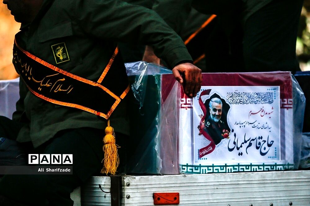 تشییع پیکر شهدای مقاومت در تهران