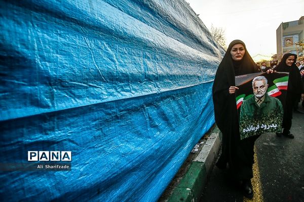 تشییع پیکر شهدای مقاومت در تهران