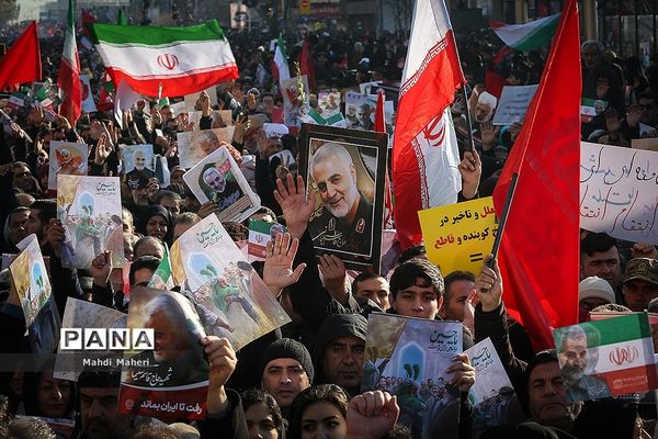 تشییع پیکر شهدای مقاومت در تهران-3