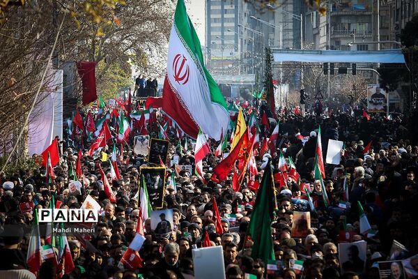تشییع پیکر شهدای مقاومت در تهران-3