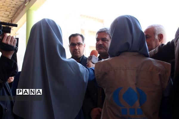 آیین  توزیع شیر رایگان در مدارس خوزستان