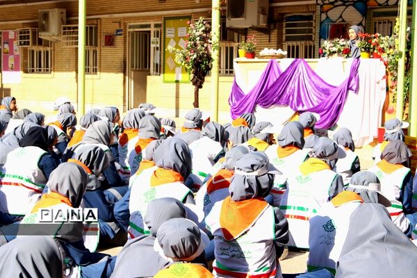 آیین  توزیع شیر رایگان در مدارس خوزستان