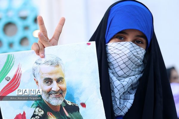 مراسم بزرگداشت شهید حاج قاسم سلیمانی و شهید ابو مهدی المهندس در جزیره کیش