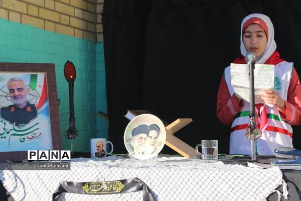 عزاداری دانش آموزان پیشتاز مدرسه جهادگران یاسوج در سوگ سردار دلها