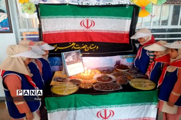 سوگواری دانش‌آموزان پیشتاز فارس در رثای سردار شهید قاسم سلیمانی