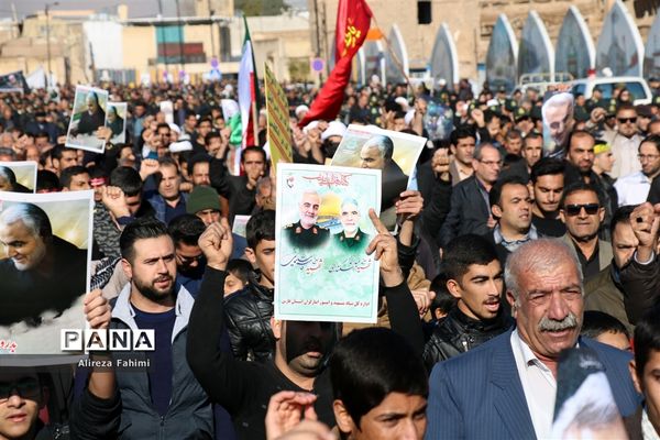 راهپیمایی عظیم مردم شیراز در پی شهادت سردار سپهبد قاسم سلیمانی