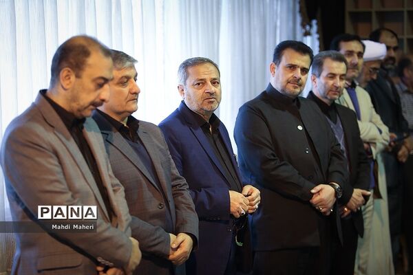 مراسم بزرگداشت شهادت سردار قاسم سلیمانی در معاونت پرورشی آموزش و پرورش