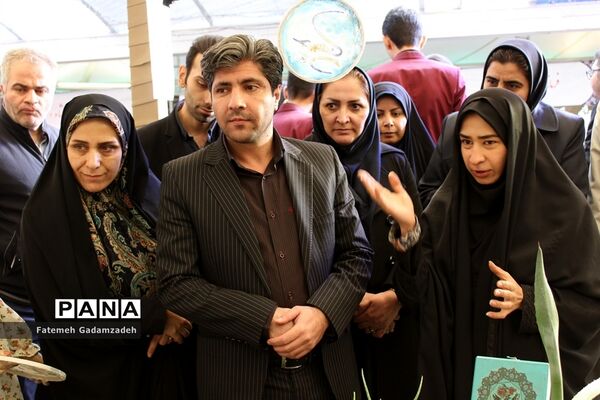 نخستین نمایشگاه فرهنگی، هنری مبارزه با قاچاق کالا در اسلامشهر