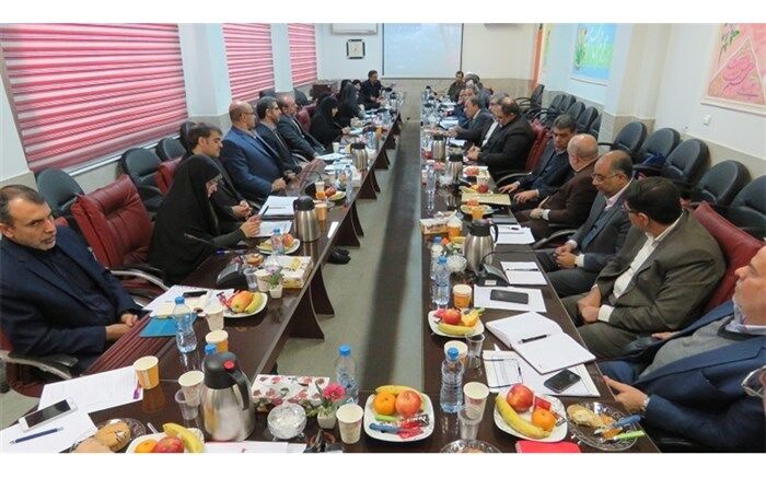 فولادوند: کیفیت آموزشی تابعی از  نوع برخورد همکاران اداری است