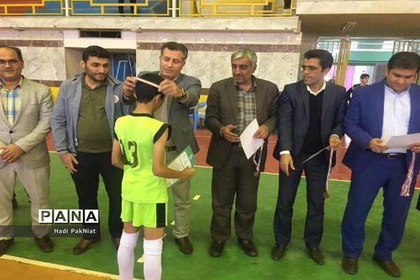 مسابقات فوتسال مدارس ابتدایی شهرستان دشتستان