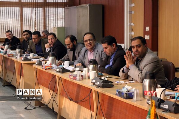 نشست بهره برداری بهینه ازظرفیت امکانات پرورشی در تقویت فعالیت‌های تربیتی